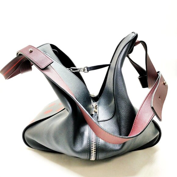 LOEWE Shoulder Bag Black Leather mon-1238-091525 - Picture 4 of 16